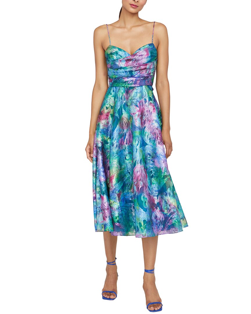 theia cocktail dress Alicia V-Neck and trumpet hem Approximately 47in from shoulder to hem Model is 510 and is wearing a size 4 Theia Women's Aliana Strapless Mikado