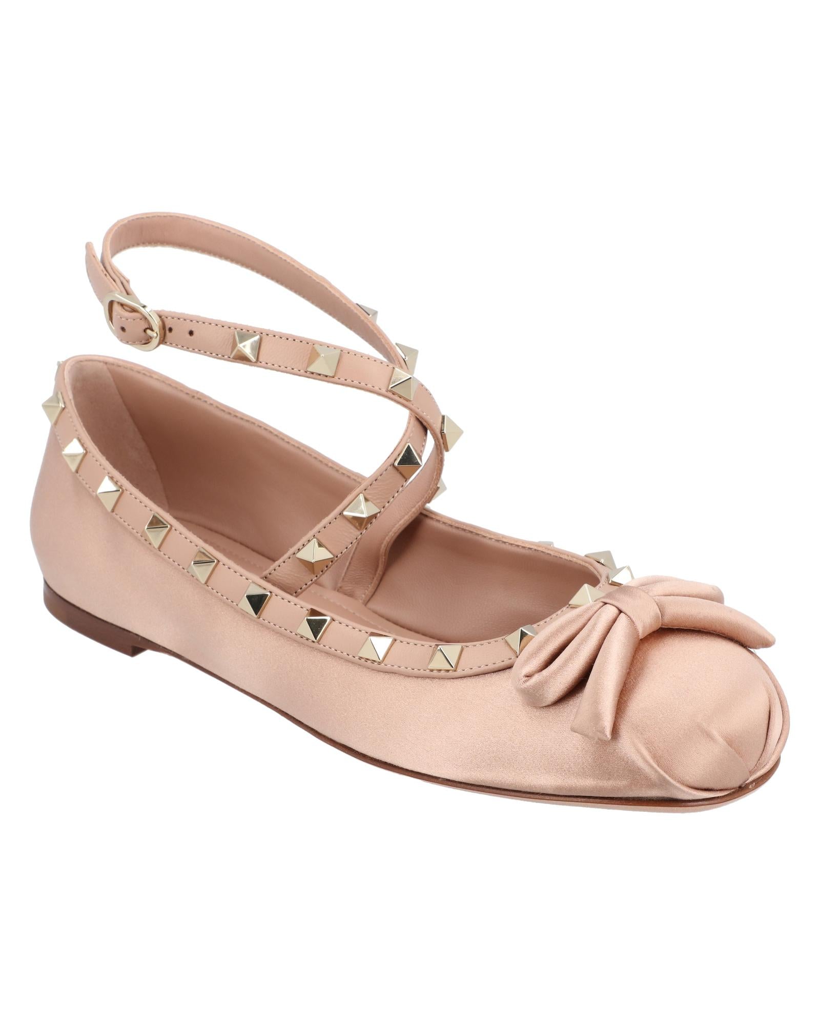フラットシューズ VALENTINO Valentino Garavani Bowow T.05 Ballerina Bowow Kidskin Ballerina for Man in Black | Valentino GR