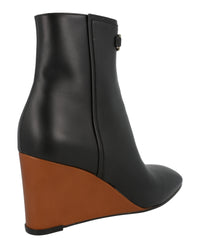 Ferragamo Womens Catuja Leather Booties