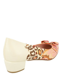 Ferragamo Womens Vara Leather Pumps - Narrow Width