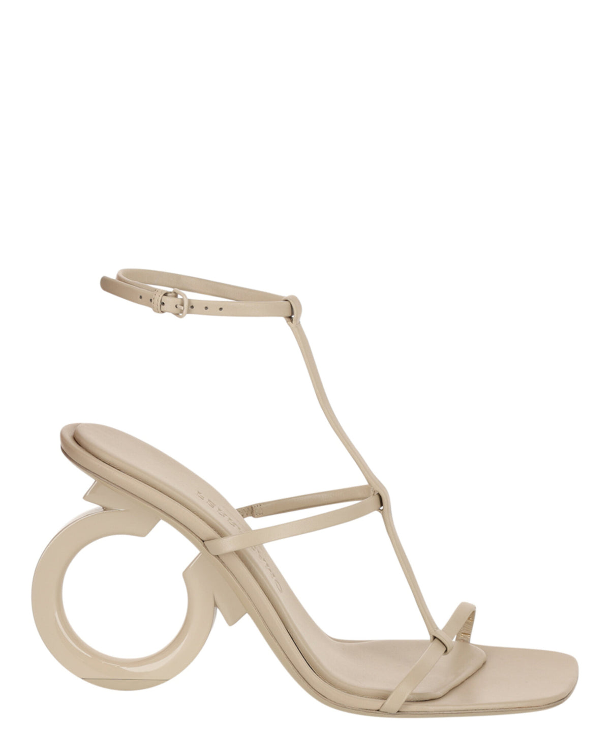Ferragamo Womens Elina X5 Gancini Logo Heels