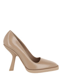 Ferragamo Womens Anser X5 Leather Pumps BEIGE WHITE