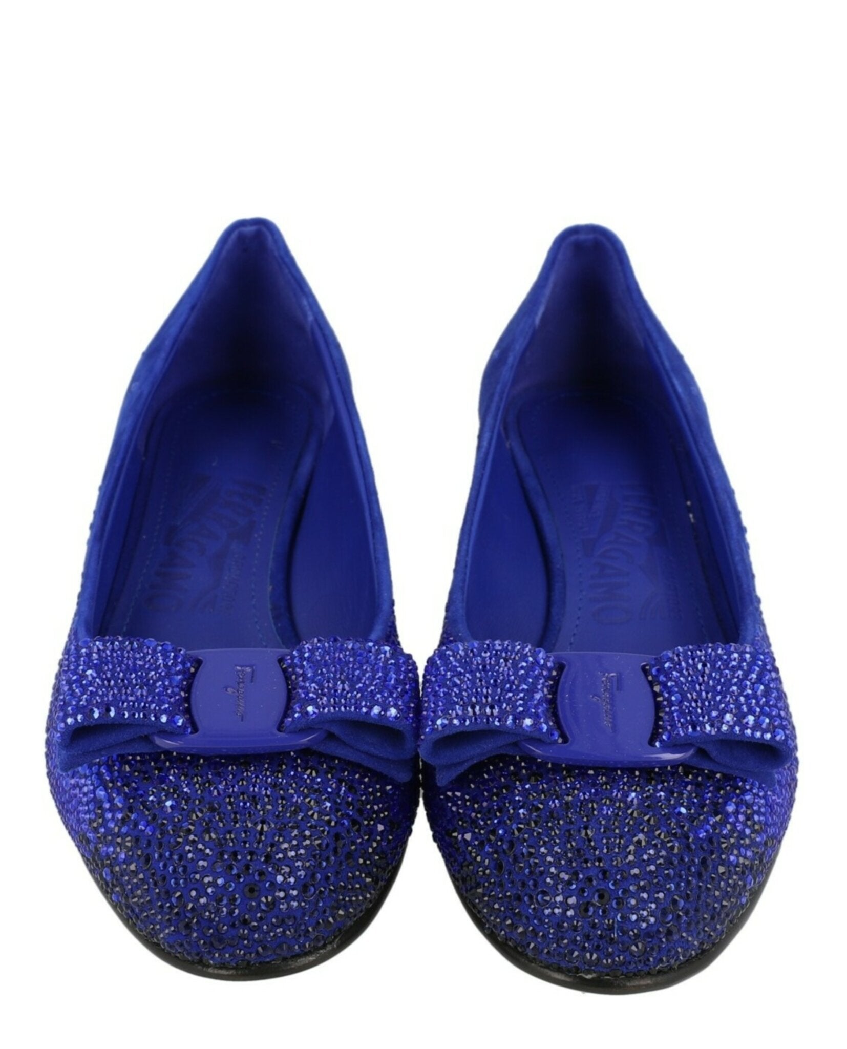 Ferragamo Womens Vara Crystal-Embellished Pumps - Narrow Width