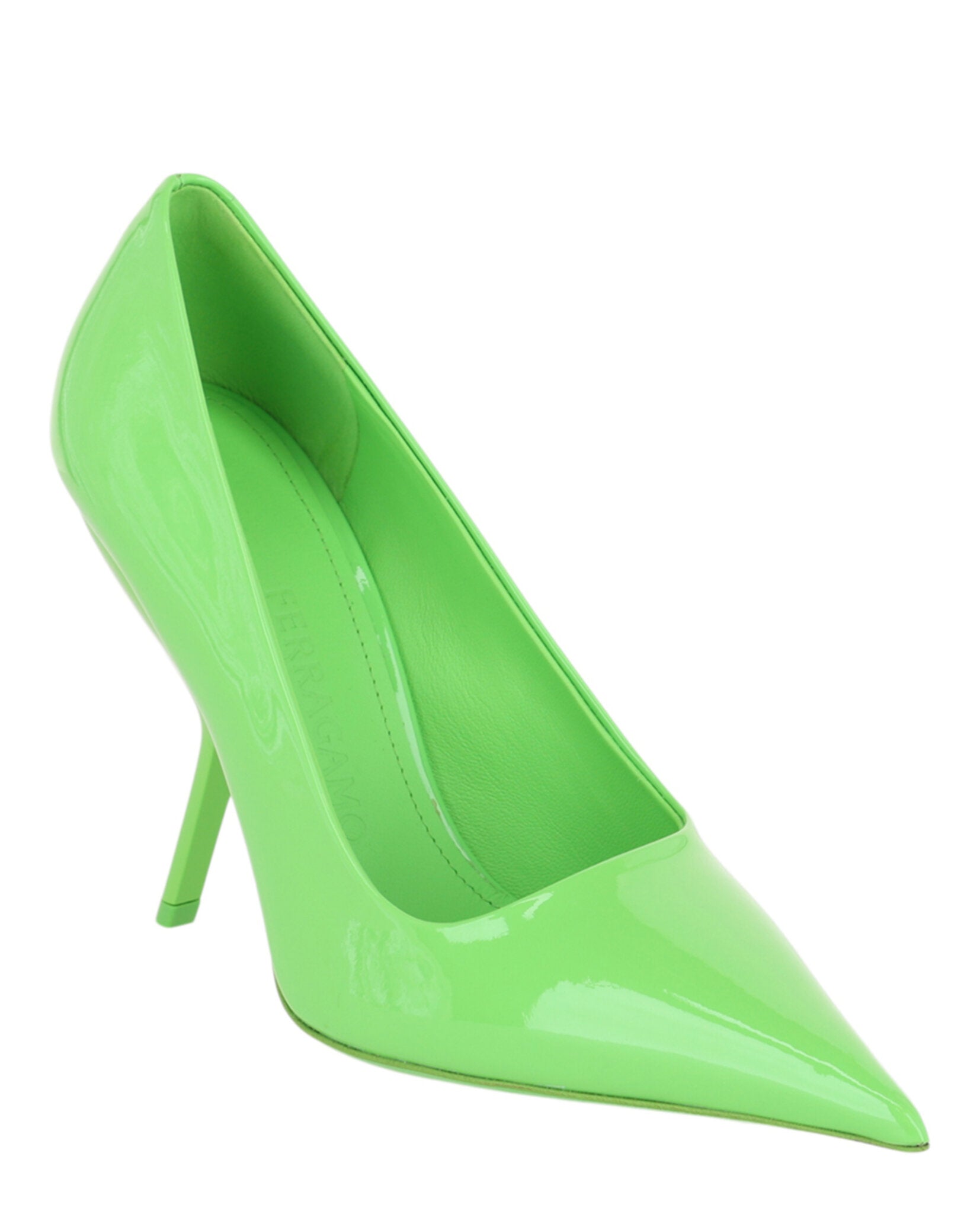 Ferragamo Womens Eva X5 Pantent Leather Pumps