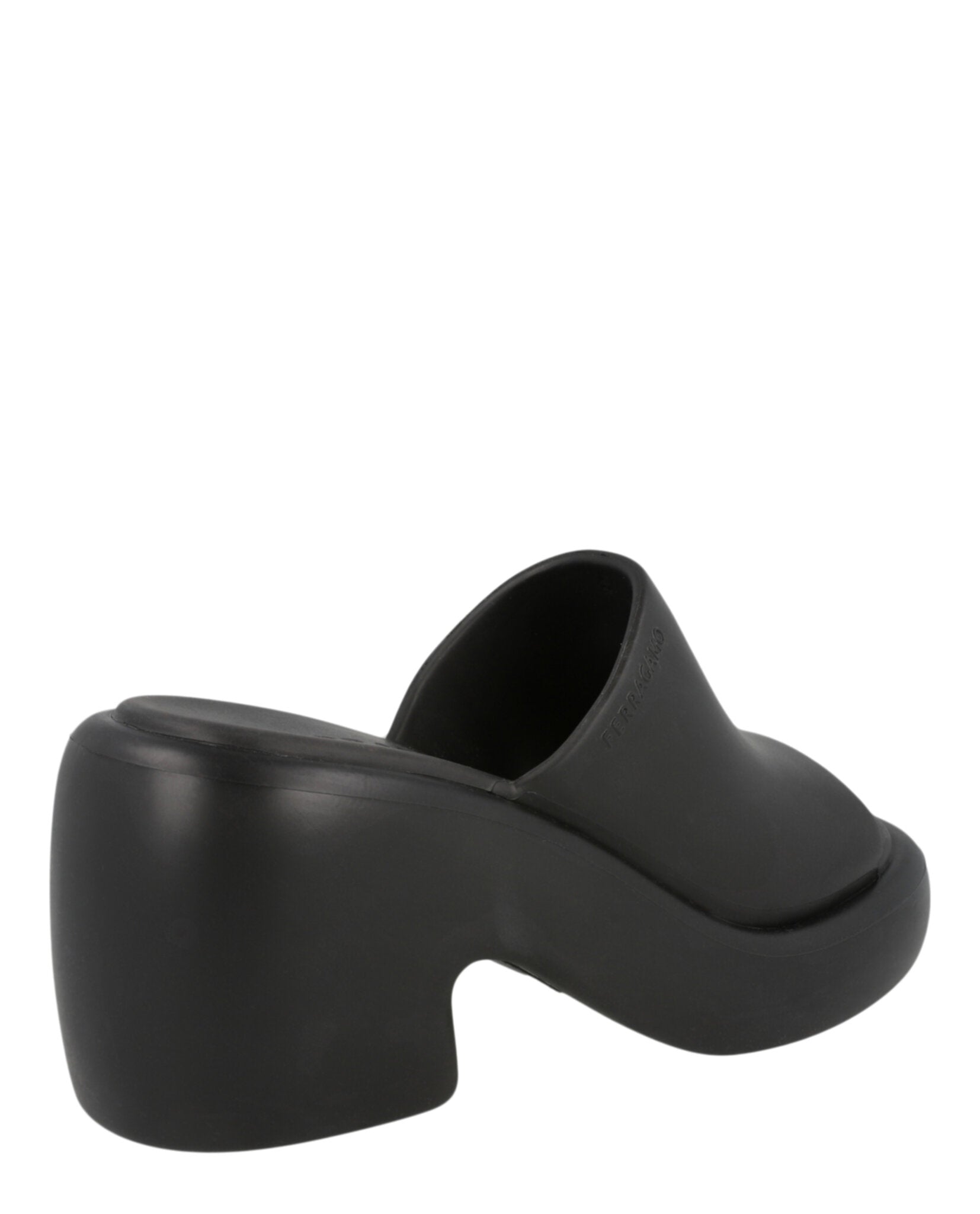 Ferragamo Womens Deva Sandals