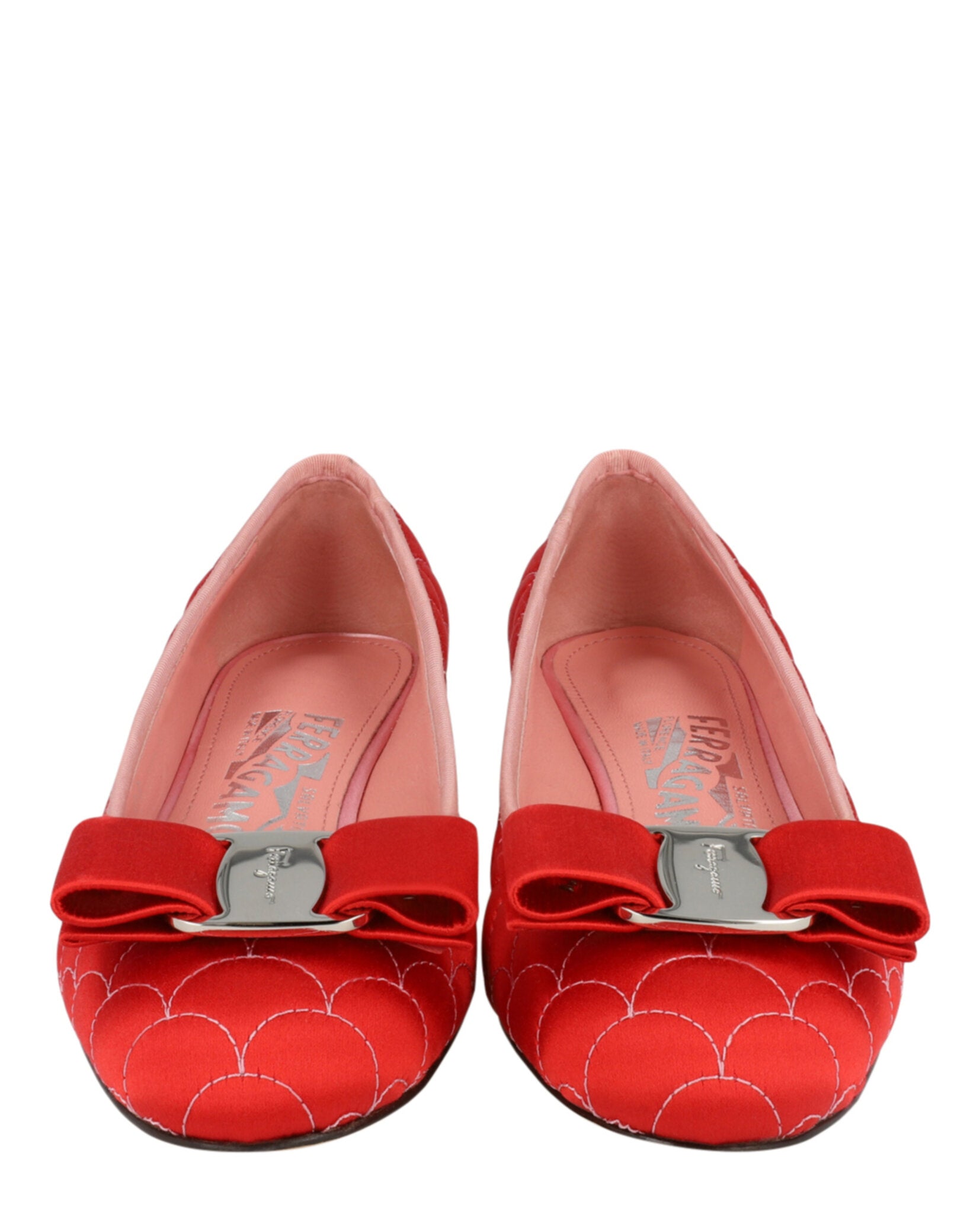 Ferragamo Womens Vara Bow Satin Pumps