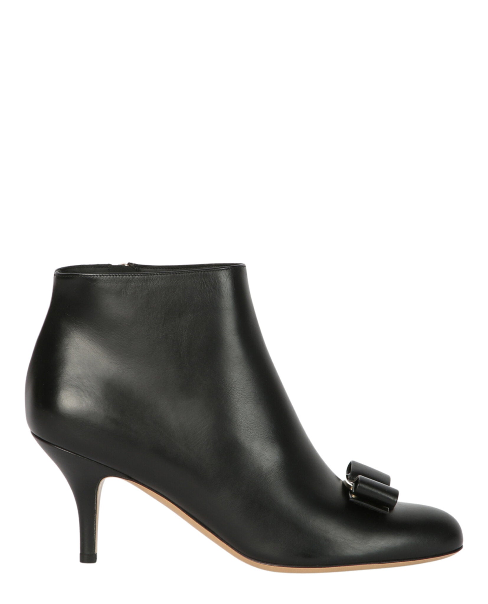 Ferragamo Womens Vara Bow Ankle Boots - Narrow Width