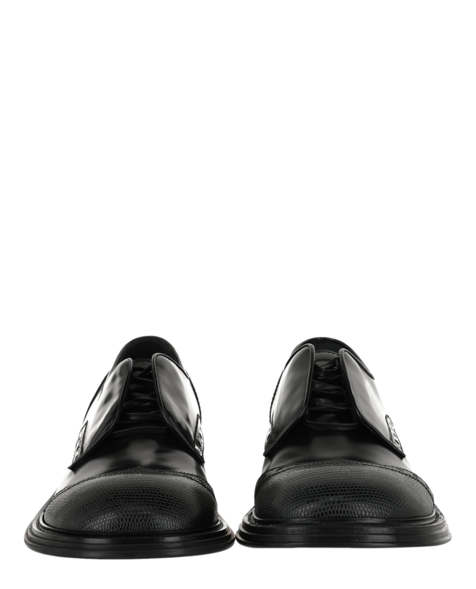 Ferragamo Mens Festo Wingtip Derby Shoes - Wide Width
