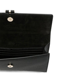Pouch "T Clasp" In Pelle Martellata Women