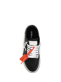 Off-White Men Vulcanized Low Sneakers