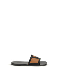 VALENTINO GARAVANI Valentino Garavani Men Viva Superstar Slide Sandals