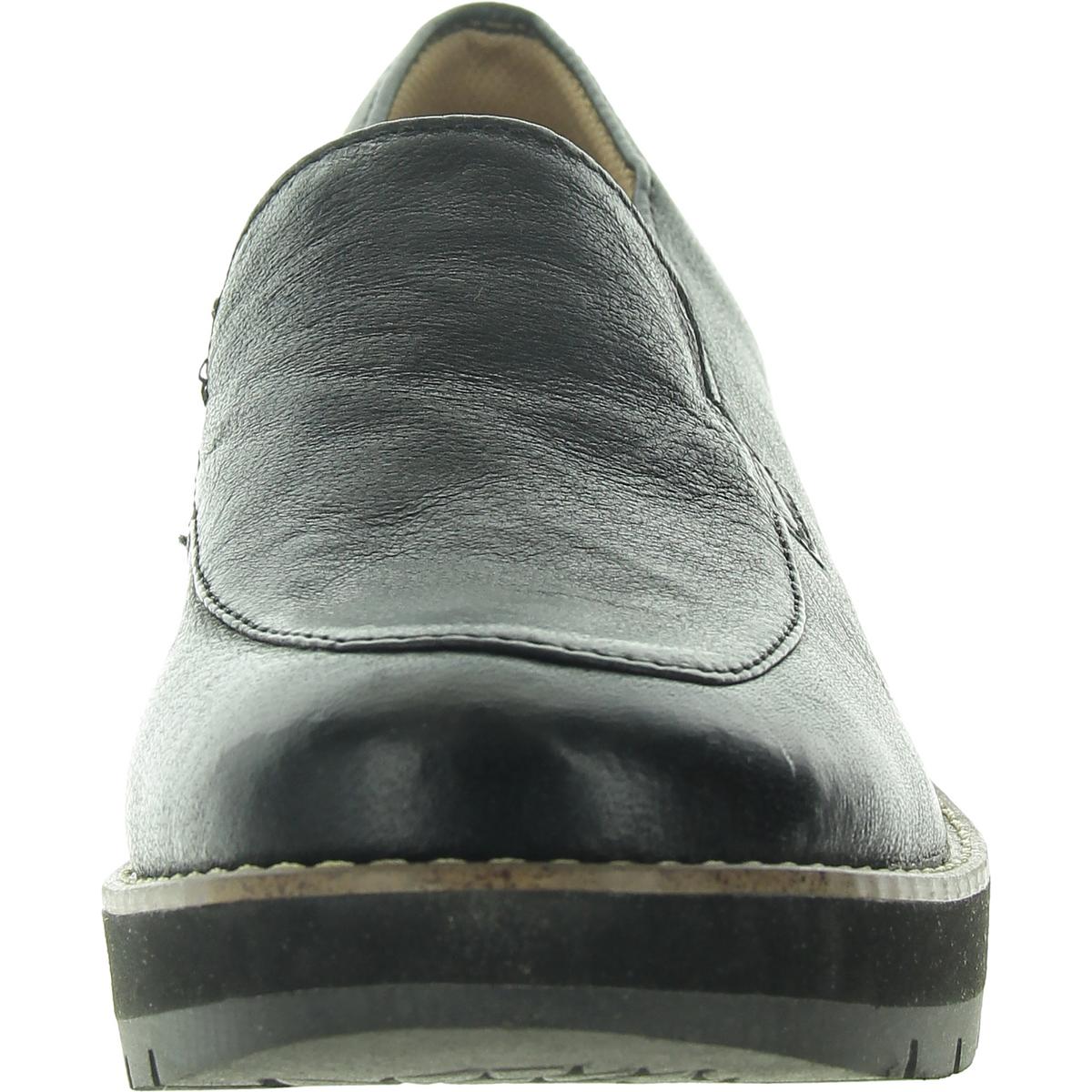 Womens Cushioned Footbed Leather Loafers