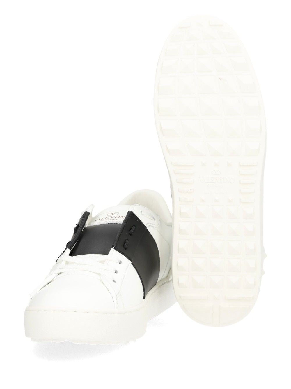 Valentino Garavani Women Rockstud Untitled Sneaker