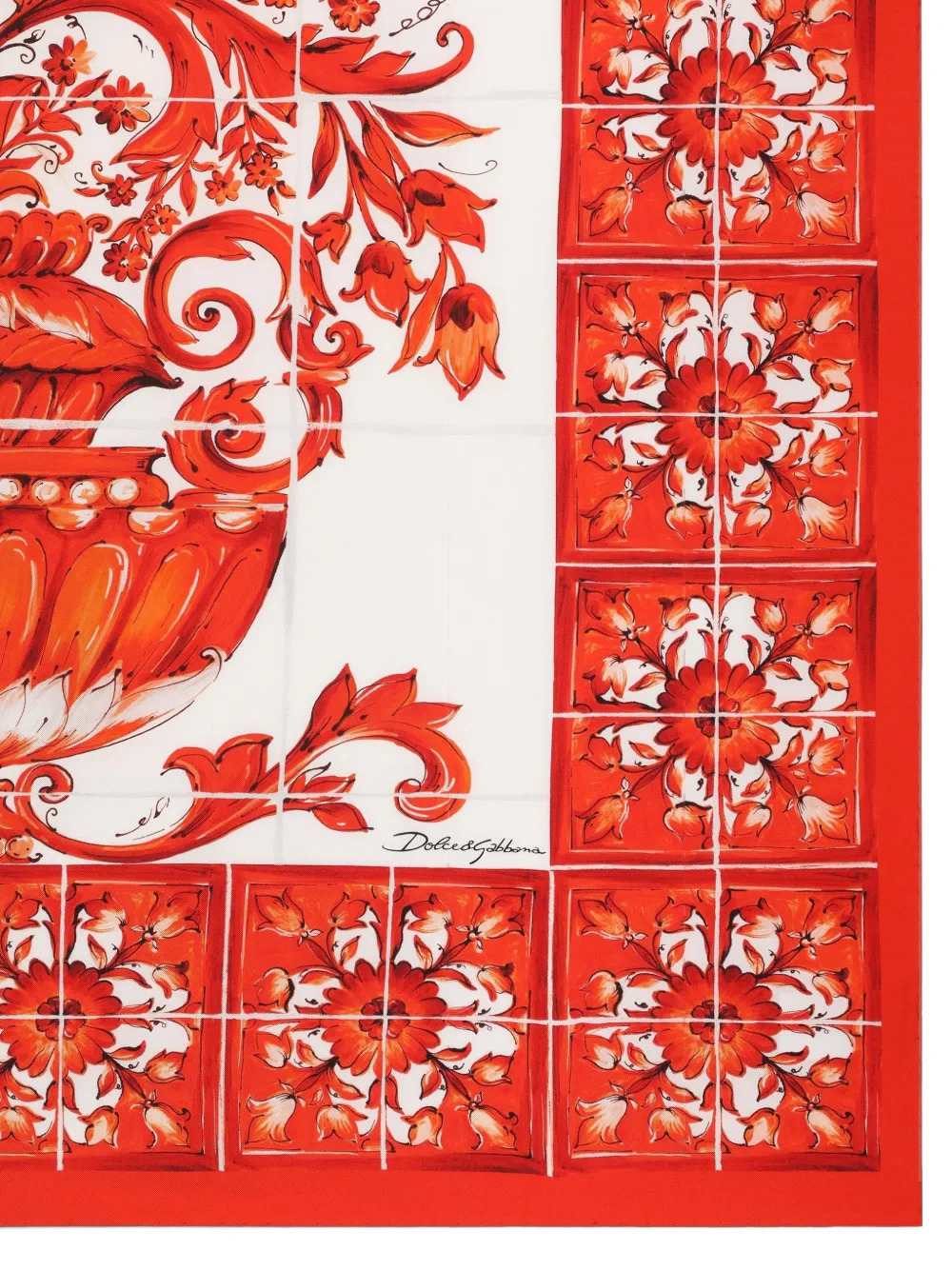 DOLCE & GABBANA Dolce & Gabbana Women Silk Twill Scarf With Majolica Print, 90 X 90 Cm