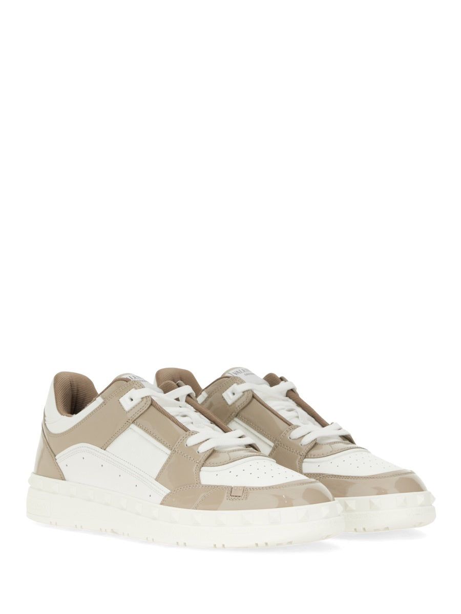 Valentino Garavani Men Low Top Sneaker "Freedots"