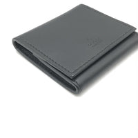Gucci Compact Leather Wallet With Sleek Women's Design (Authentic Pre-Loved)