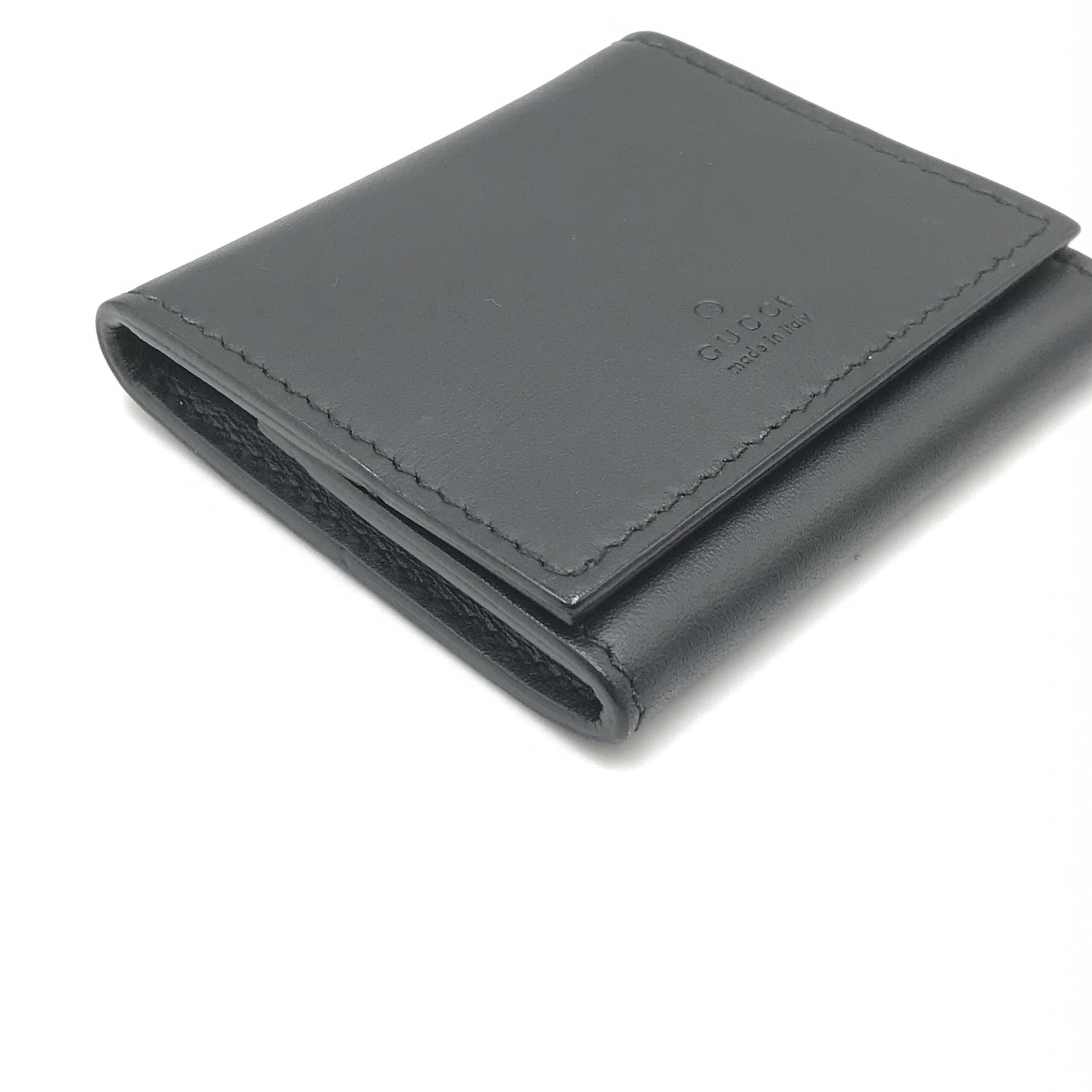 Gucci Compact Leather Wallet With Sleek Women's Design (Authentic Pre-Loved)
