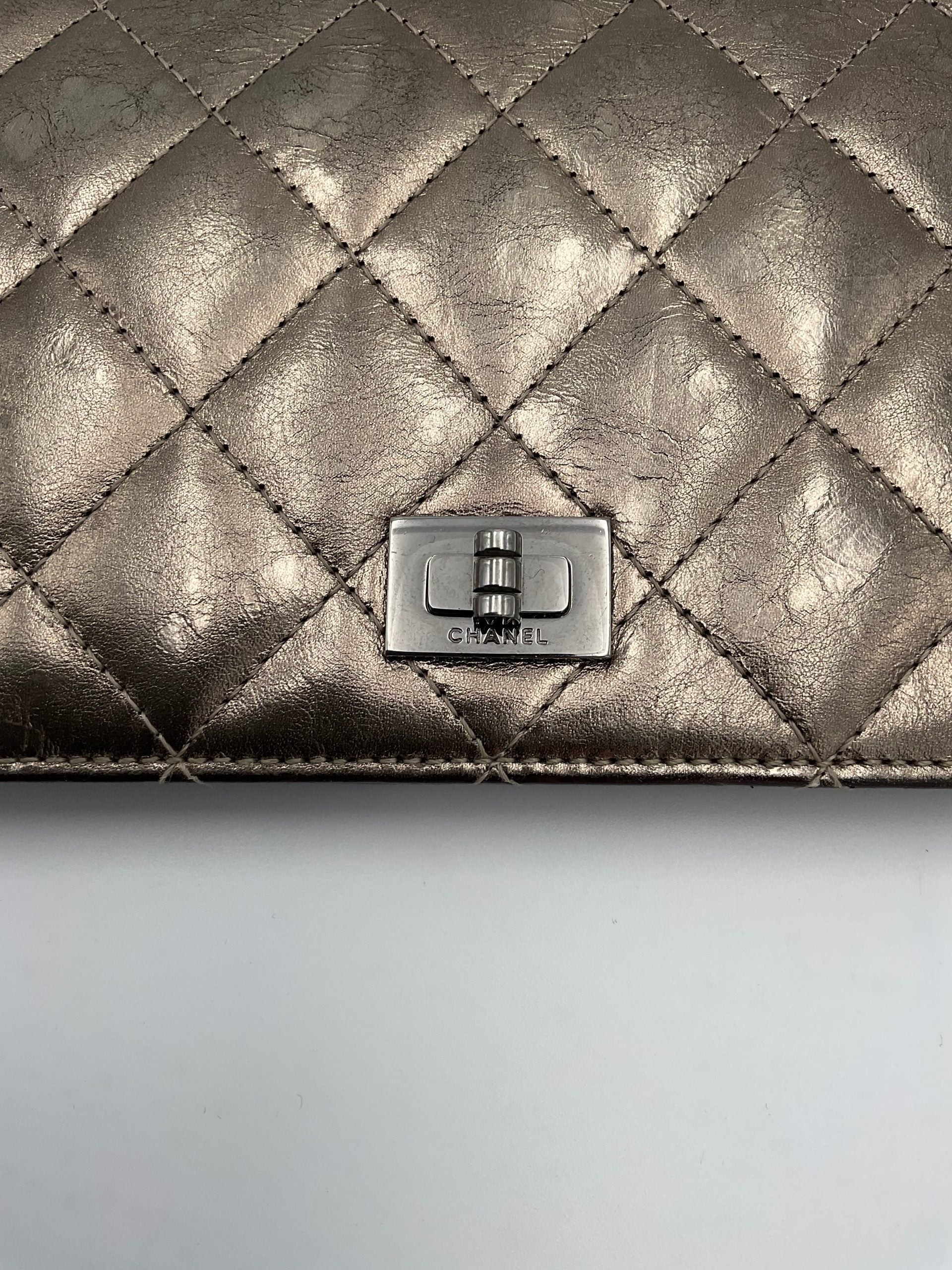 Chanel CHANEL Matèlassè Platinum Women's Wallet (Authentic Pre-Loved)
