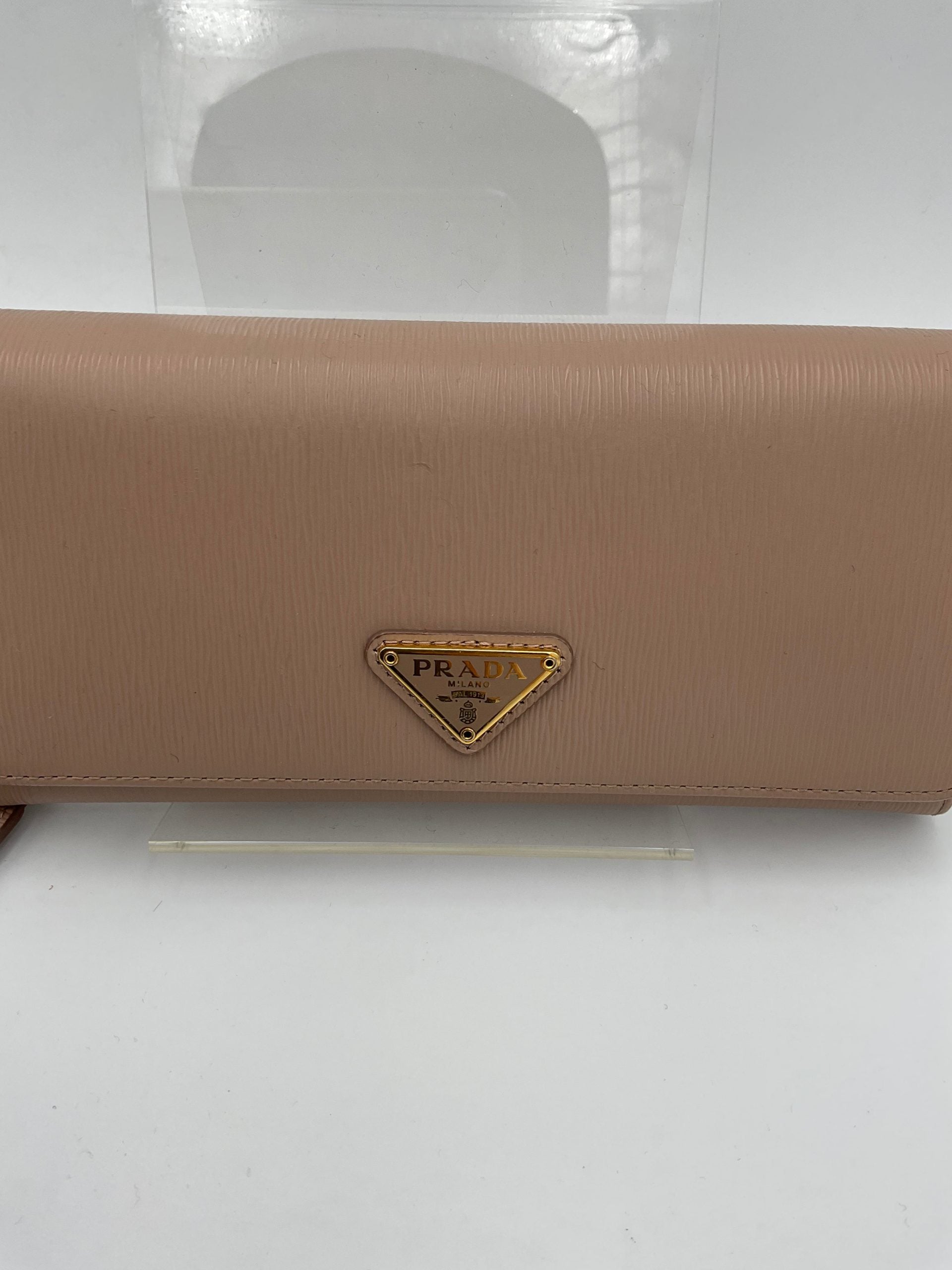 Prada PRADA Powder Saffiano with Card Holder Wallet (Authentic Pre-Loved)