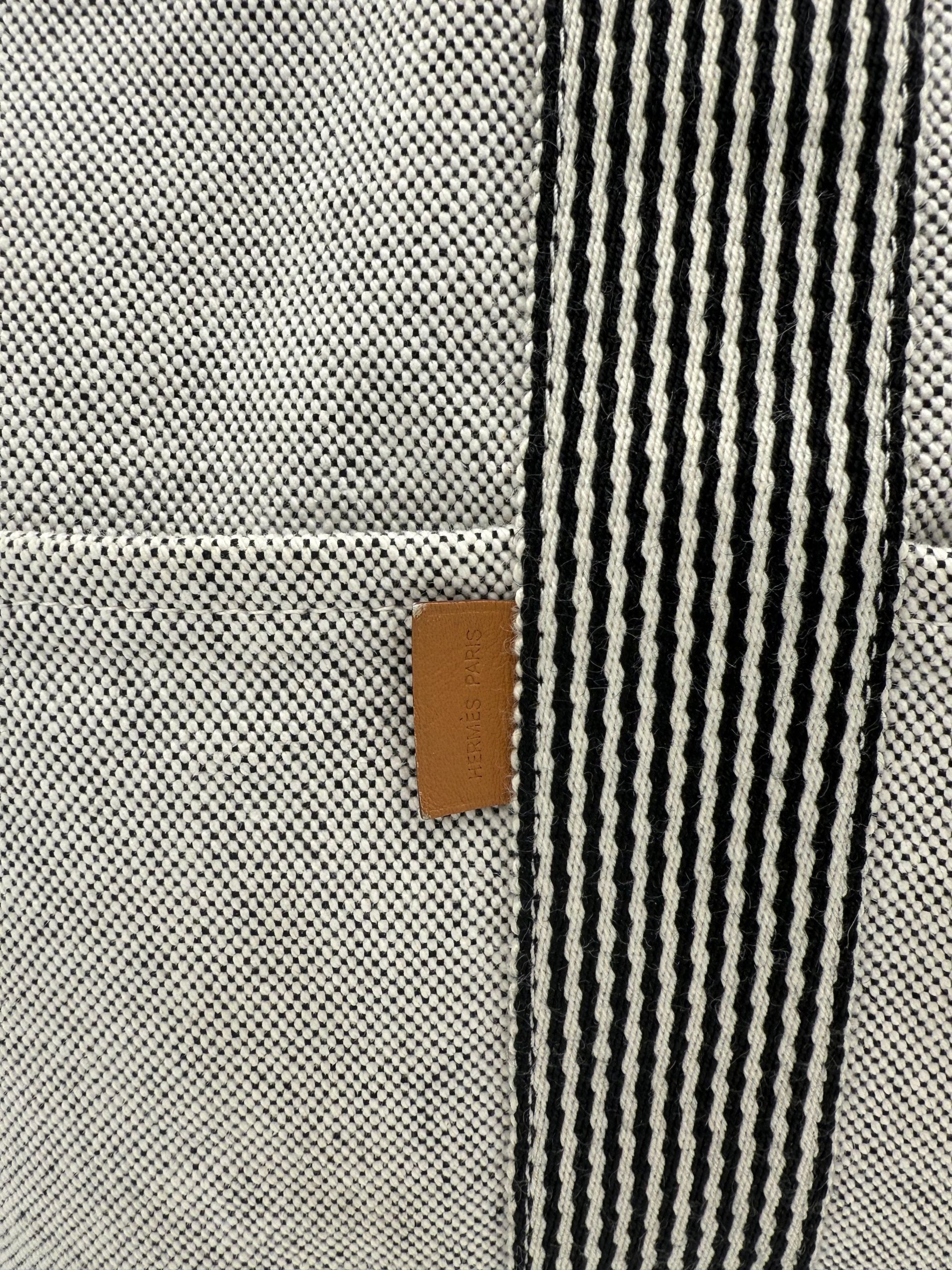 Hermès HERMÈS HERLINE Handbag (Authentic Pre-Loved)