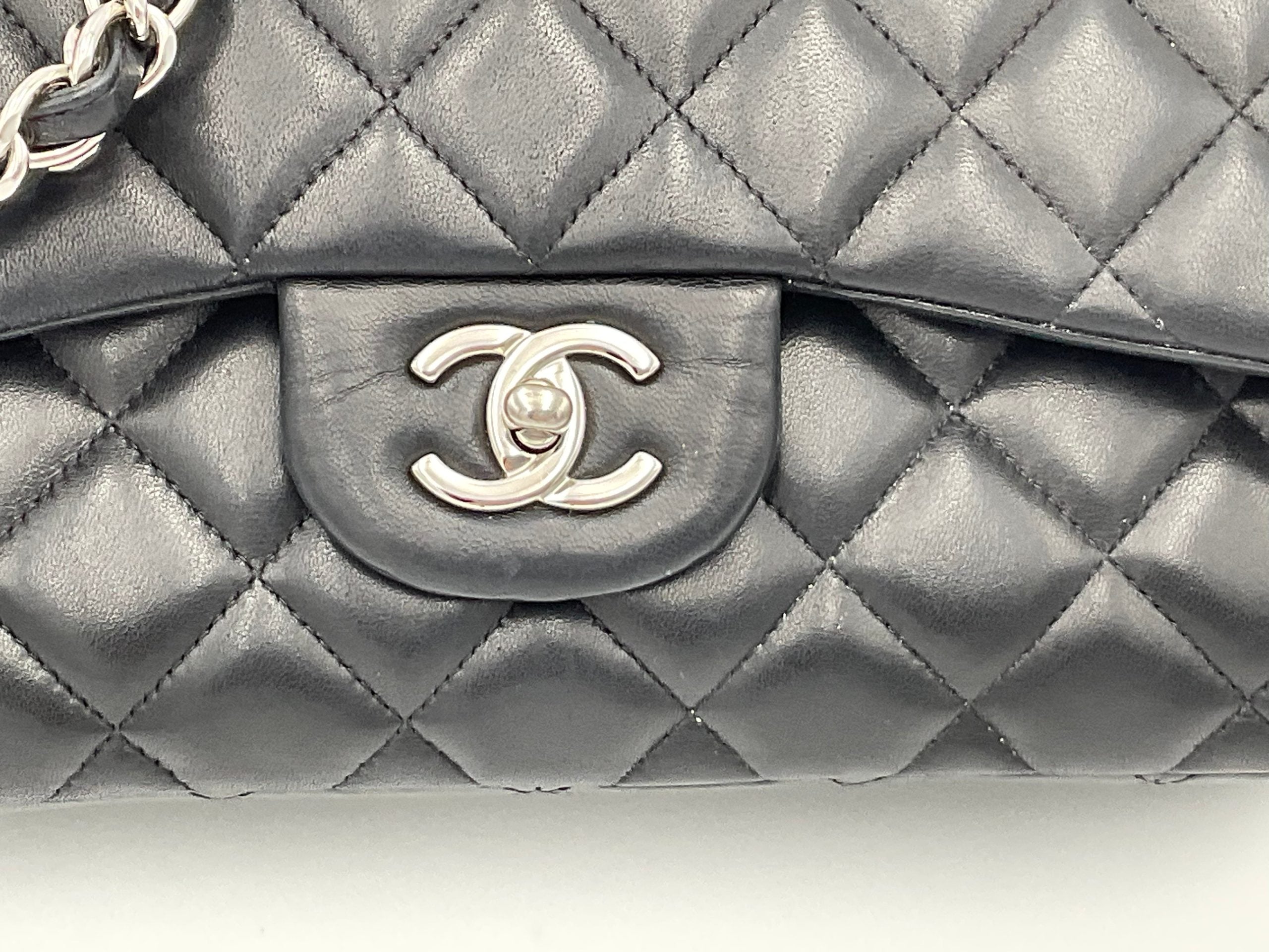 Chanel CHANEL Timeless Classique Jumbo Women's Handbag (Authentic Pre-Loved)