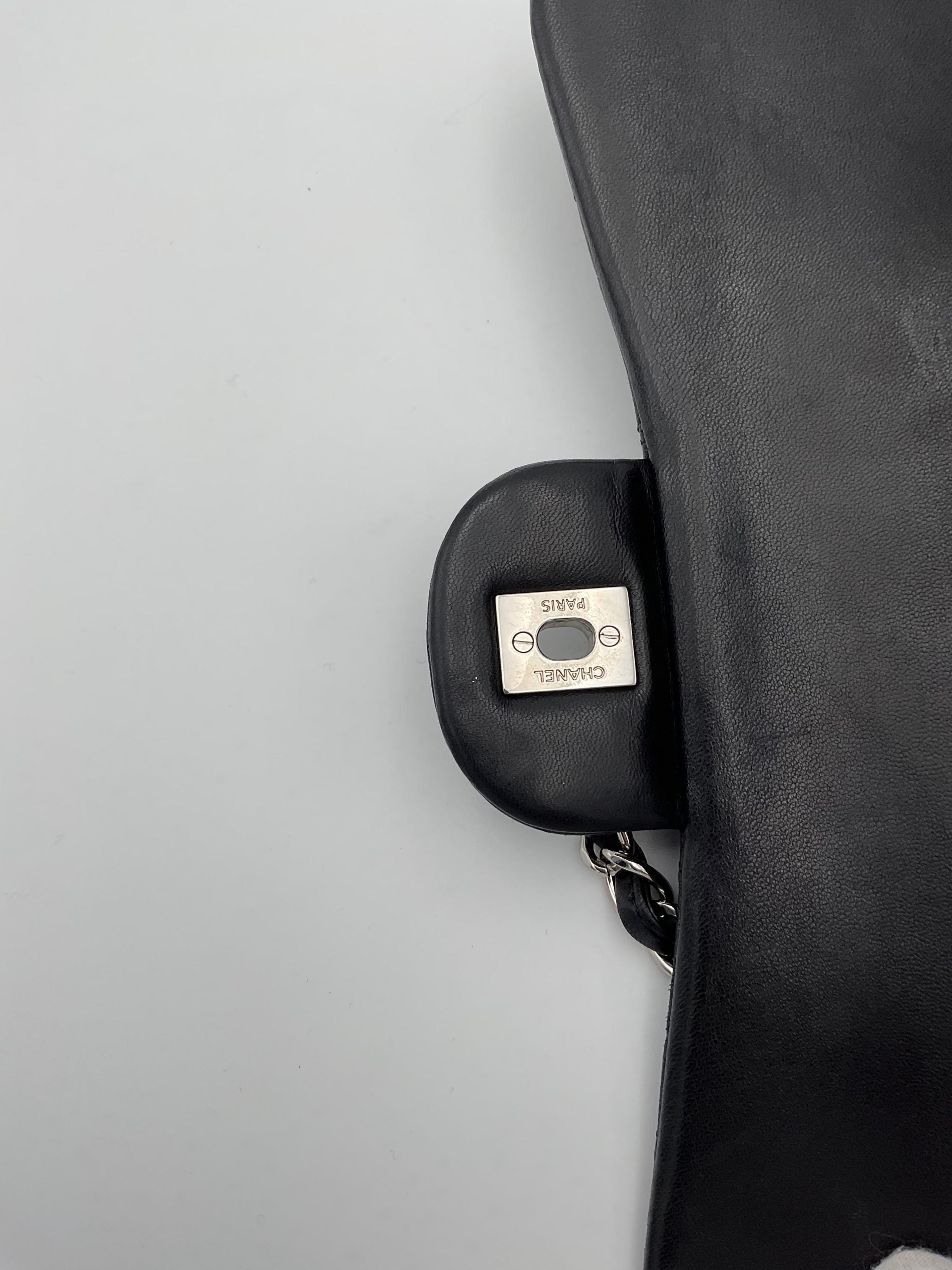 Chanel CHANEL Timeless Classique Jumbo Women's Handbag (Authentic Pre-Loved)