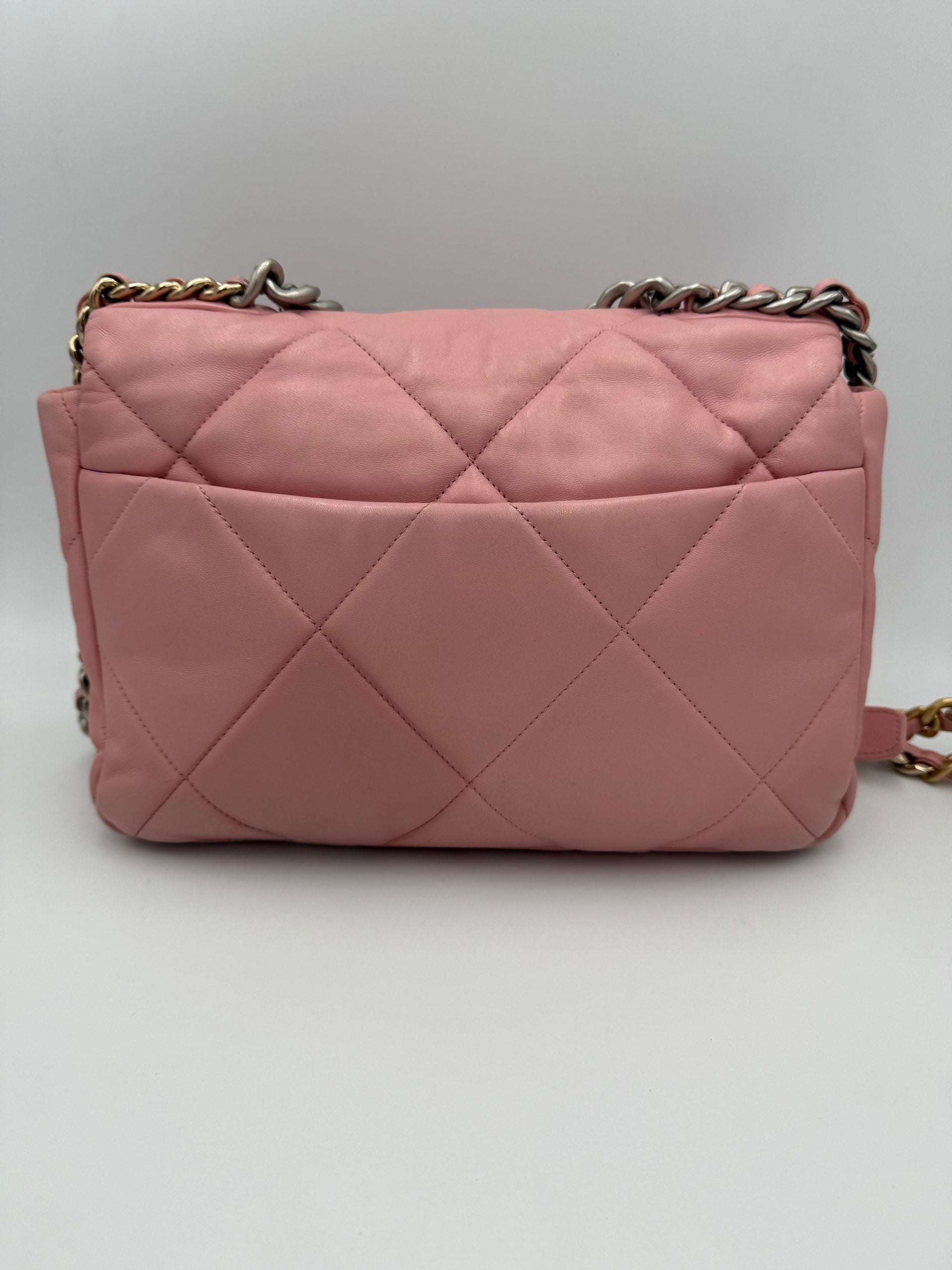 Chanel CHANEL 19 Medium Pink Women's Handbag (Authentic Pre-Loved)