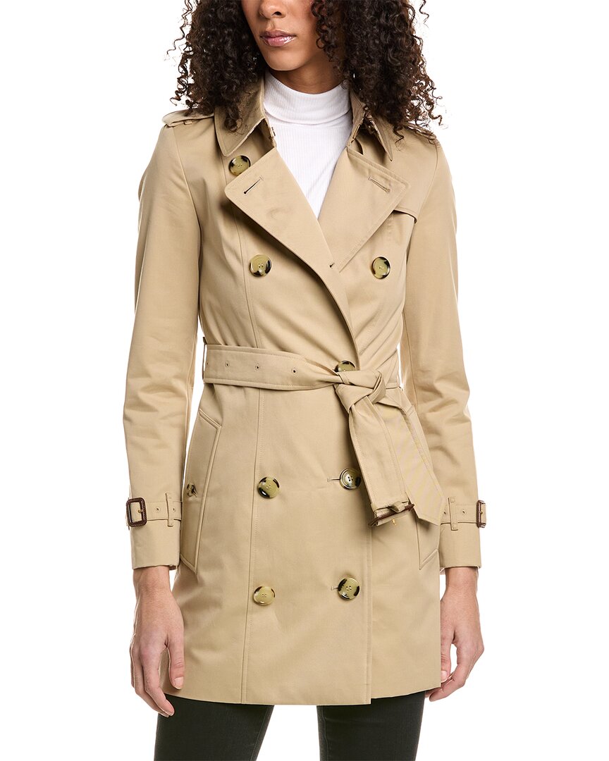 Burberry The Chelsea Trench Coat