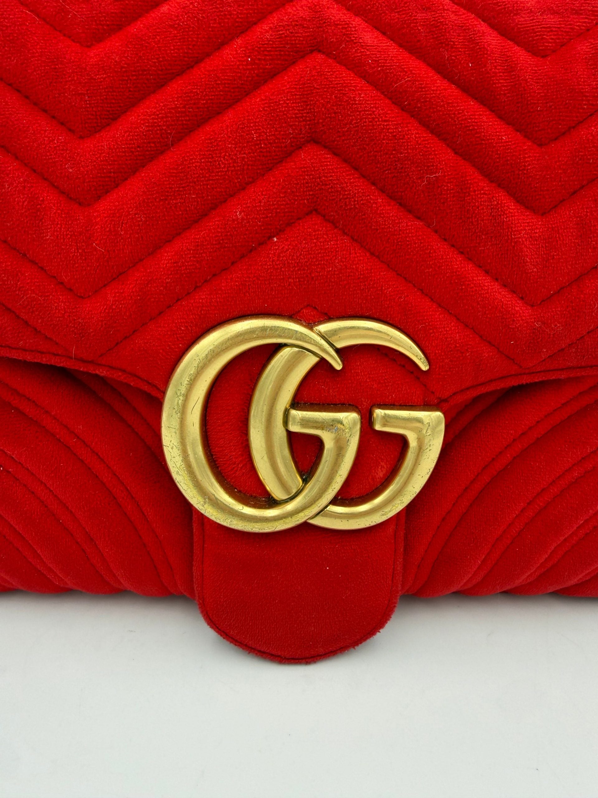 Gucci GUCCI MARMONT Red Velvet Women's Handbag (Authentic Pre-Loved)