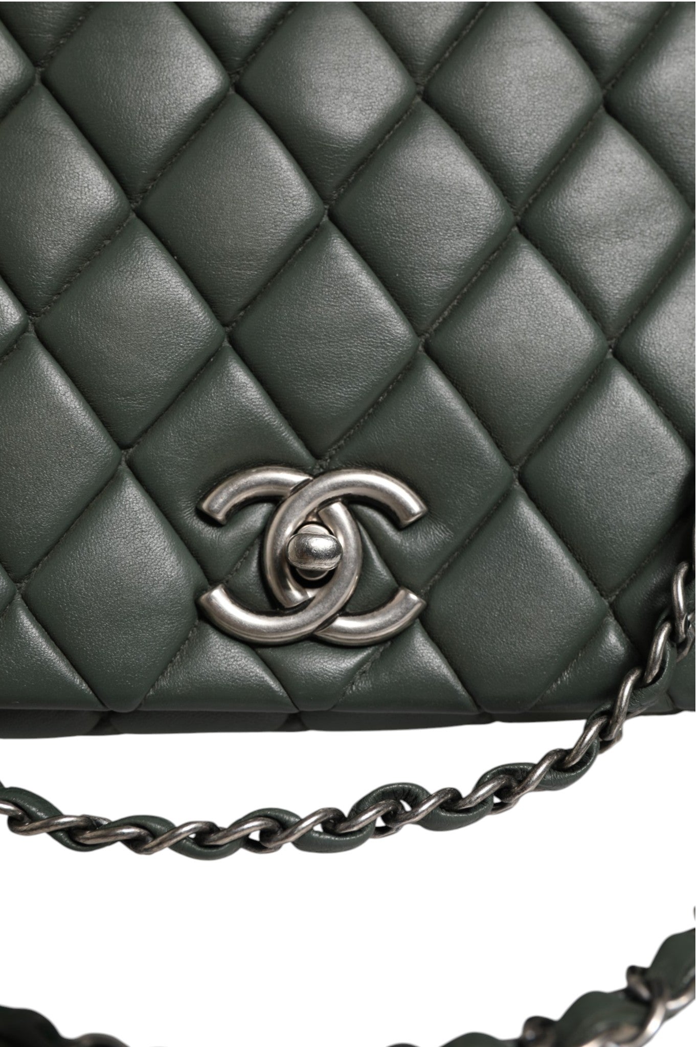 Chanel Quilted Lambskin Leather New Bubble Flap Women's Bag (Authentic Pre-Loved)