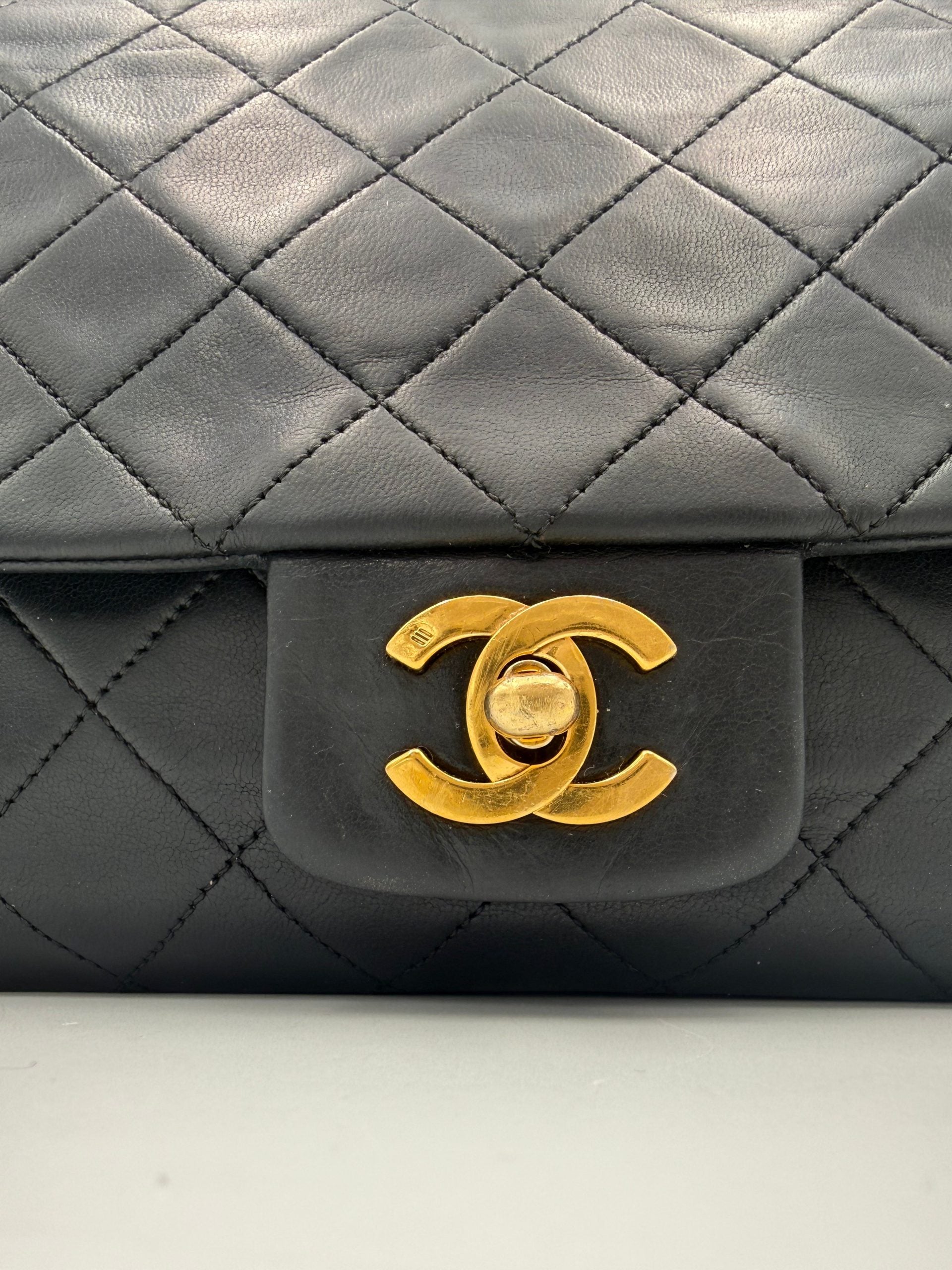 Chanel CHANEL Timeless Classic with Removable Pouch Women's Handbag (Authentic Pre-Loved)