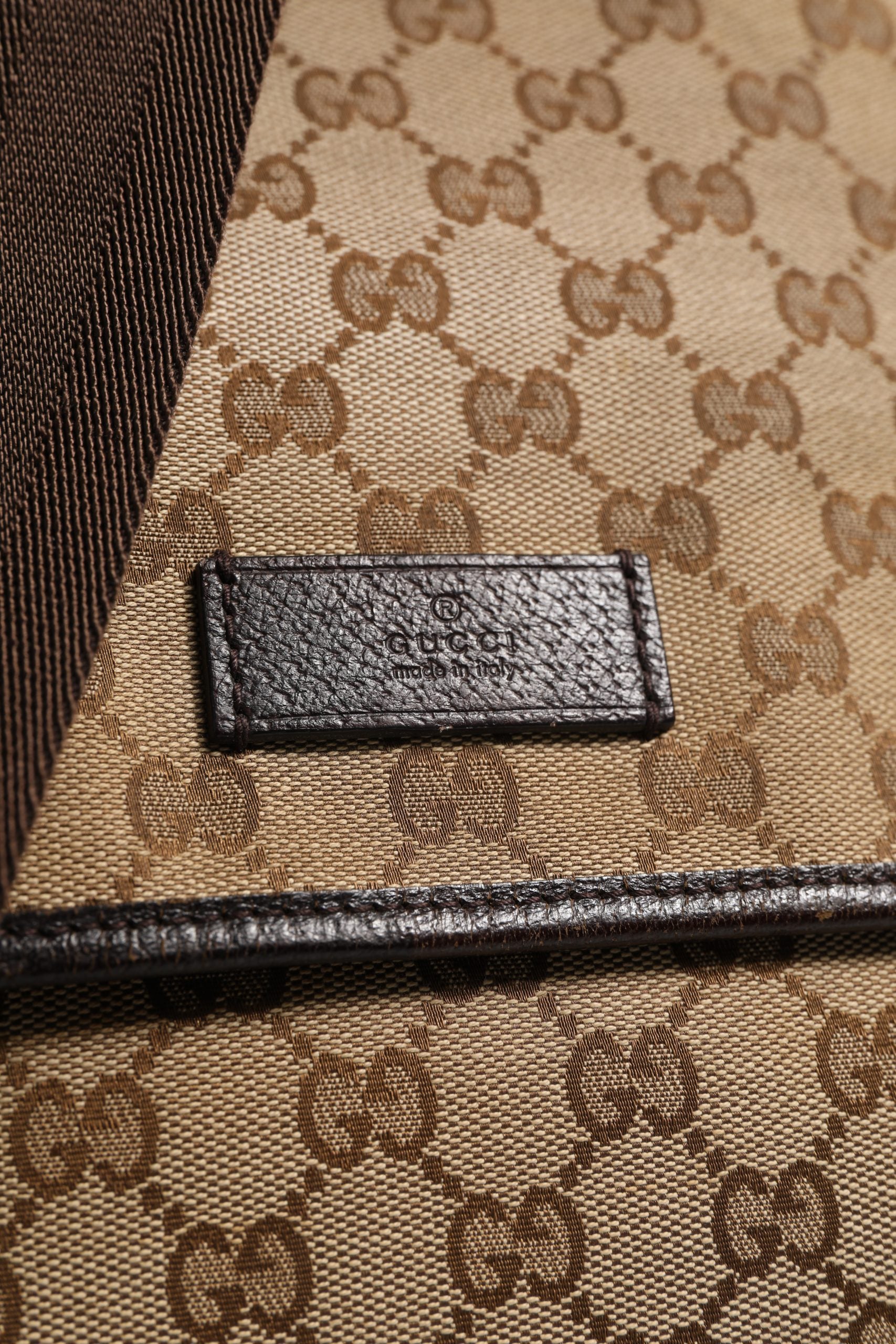 Gucci GG Canvas Flap Messenger Women's Bag (Authentic Pre-Loved)