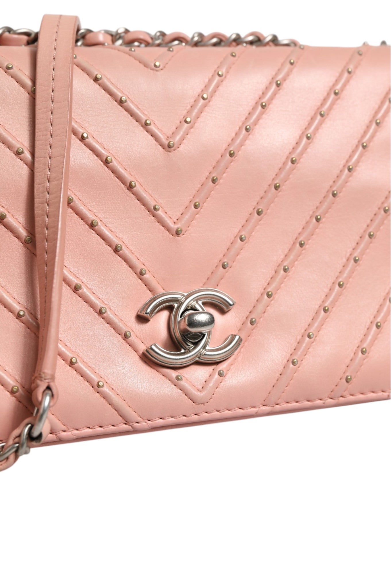 Chanel Small Classic Double Flap Bag Light Pink Women's Chevron (Authentic Pre-Loved)