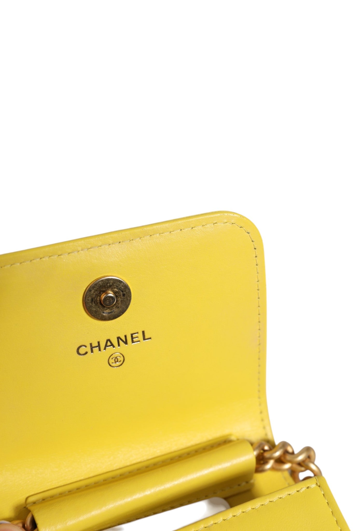 Chanel Crossbody Yellow Leather Women's Bag (Pre-Loved)