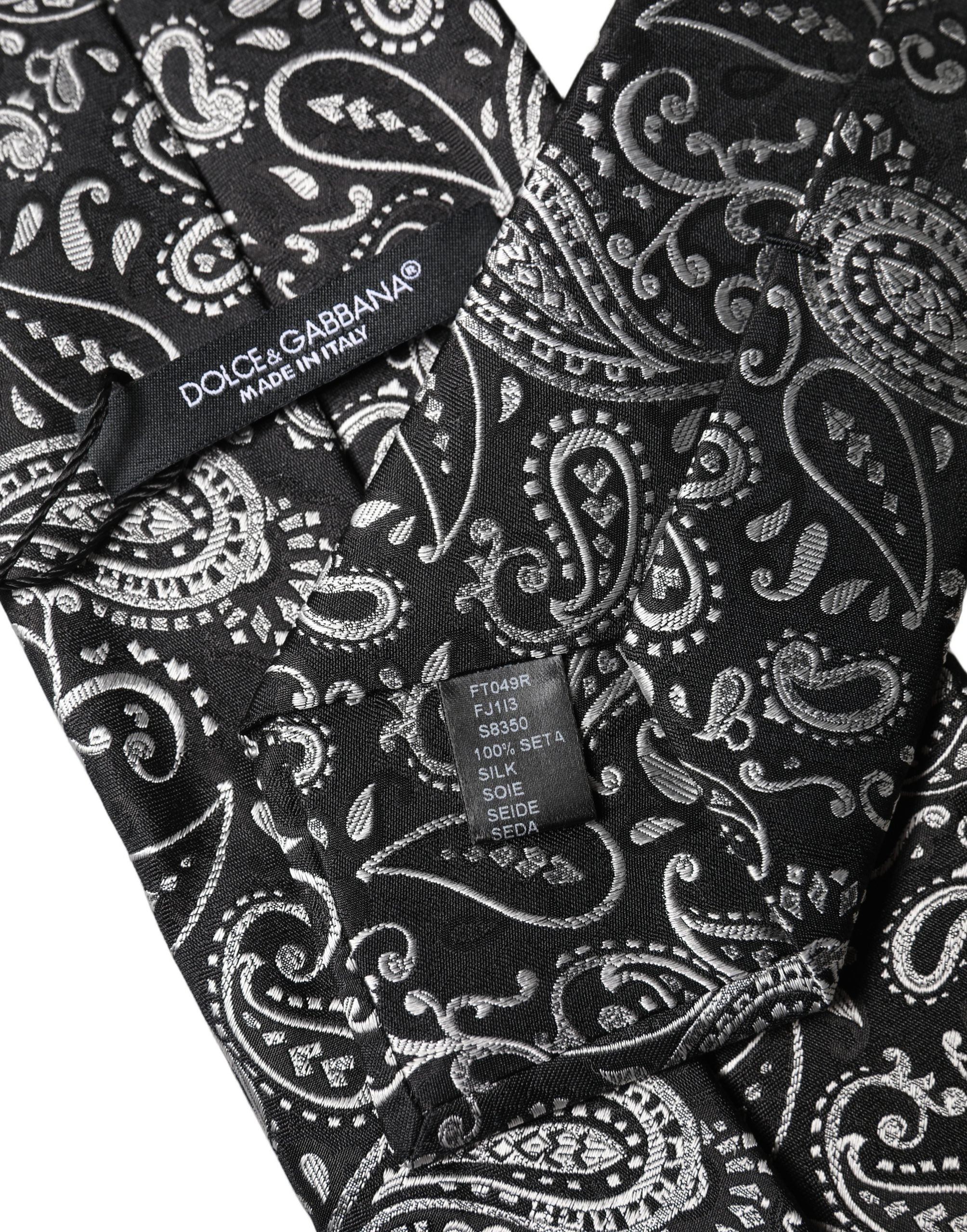 Dolce & Gabbana Dolce & Gabbana Black White Paisley Silk Adjustable Women NeckWomen's Women's Tie