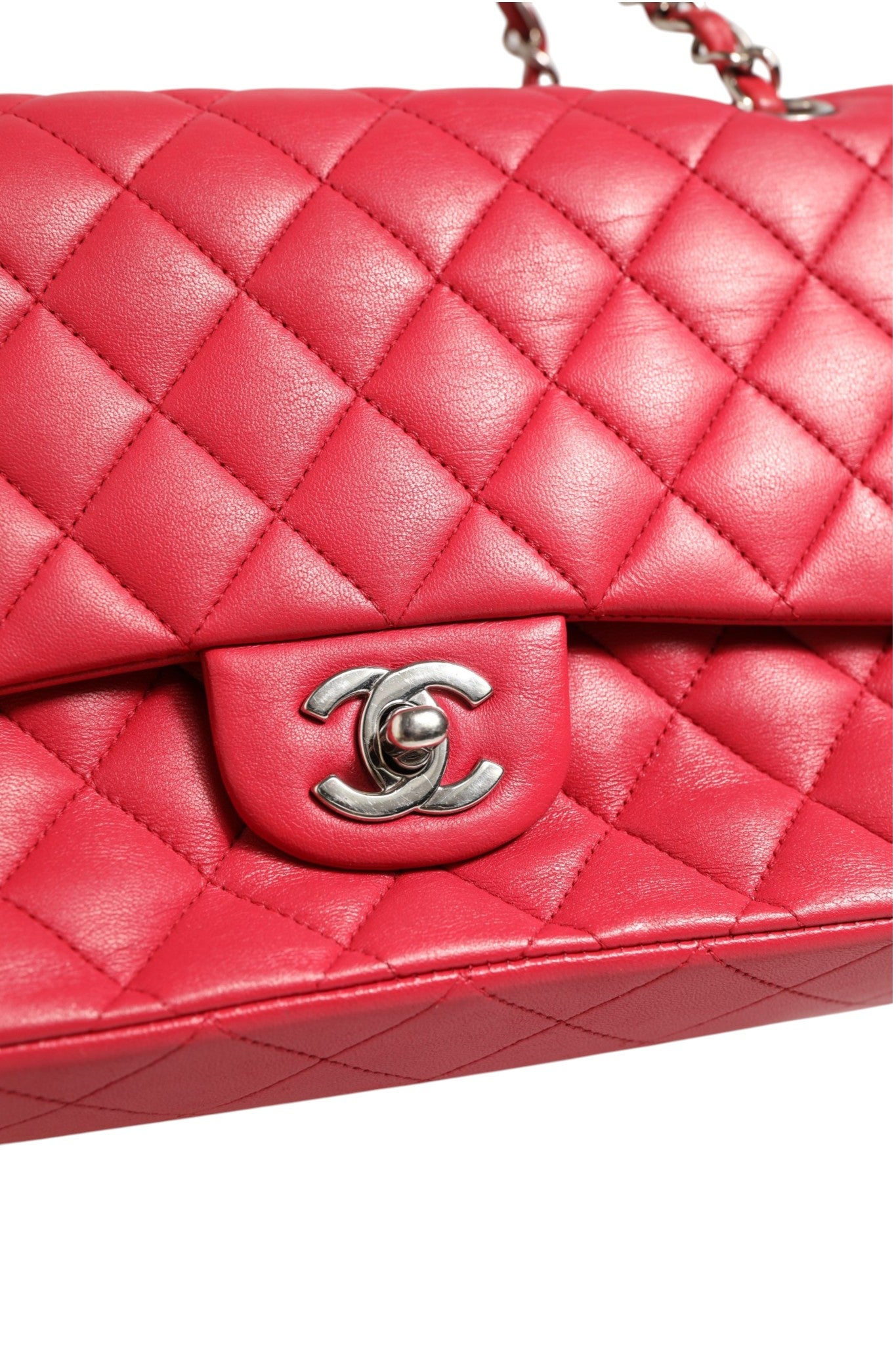 Chanel Classic 25 Medium Flap Women's Bag (Authentic Pre-Loved)