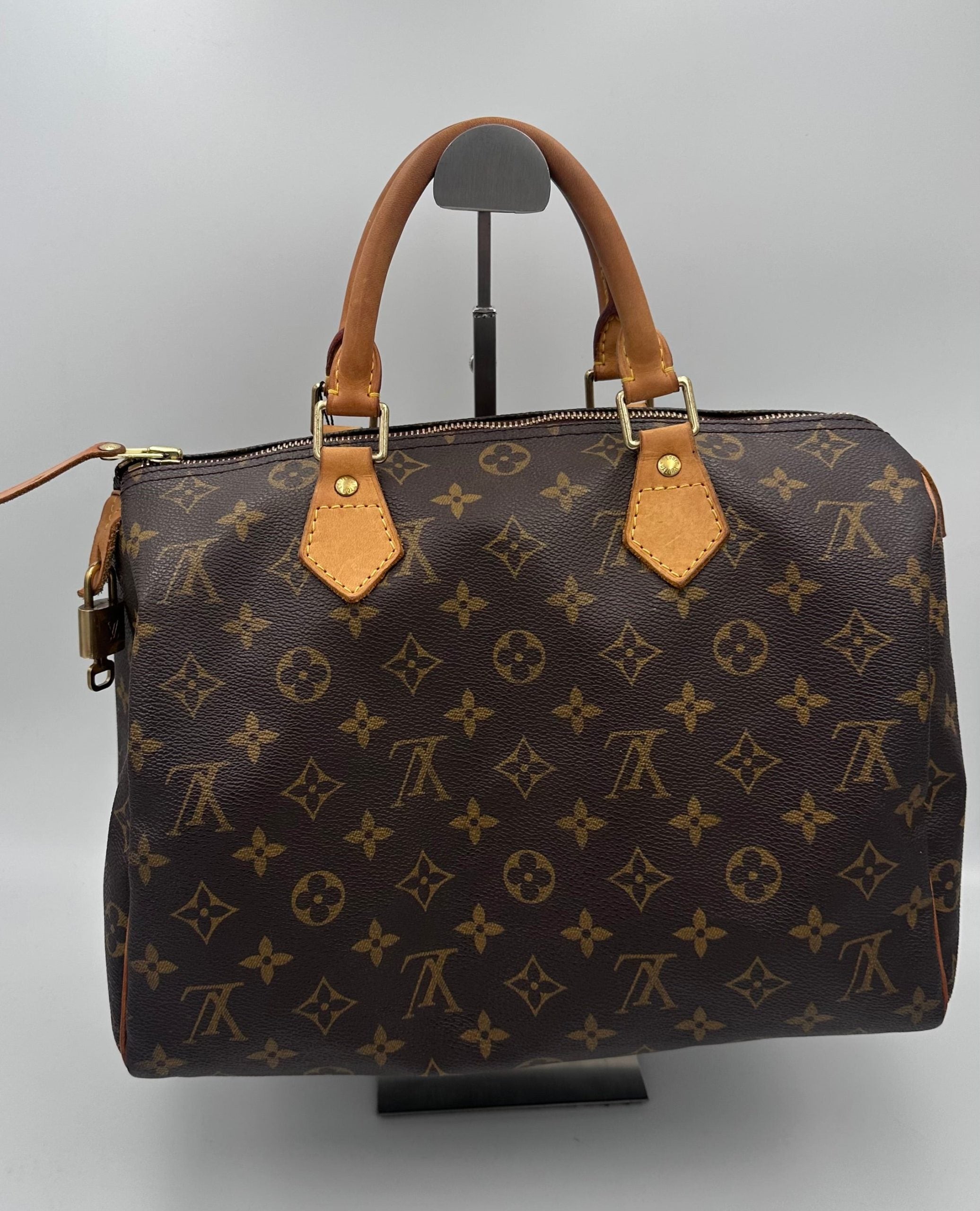 Louis Vuitton LOUIS VUITTON Speedy 30 Monogram Handbag (Authentic Pre-Loved)