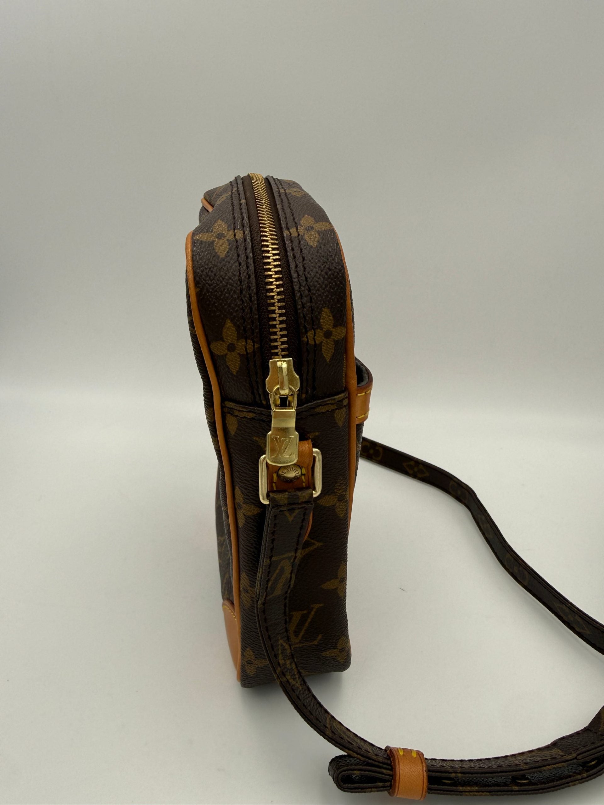 Louis Vuitton Louis Vuitton LOUIS VUITTON DANUBE Monogram  Handbag (Pre-Loved)