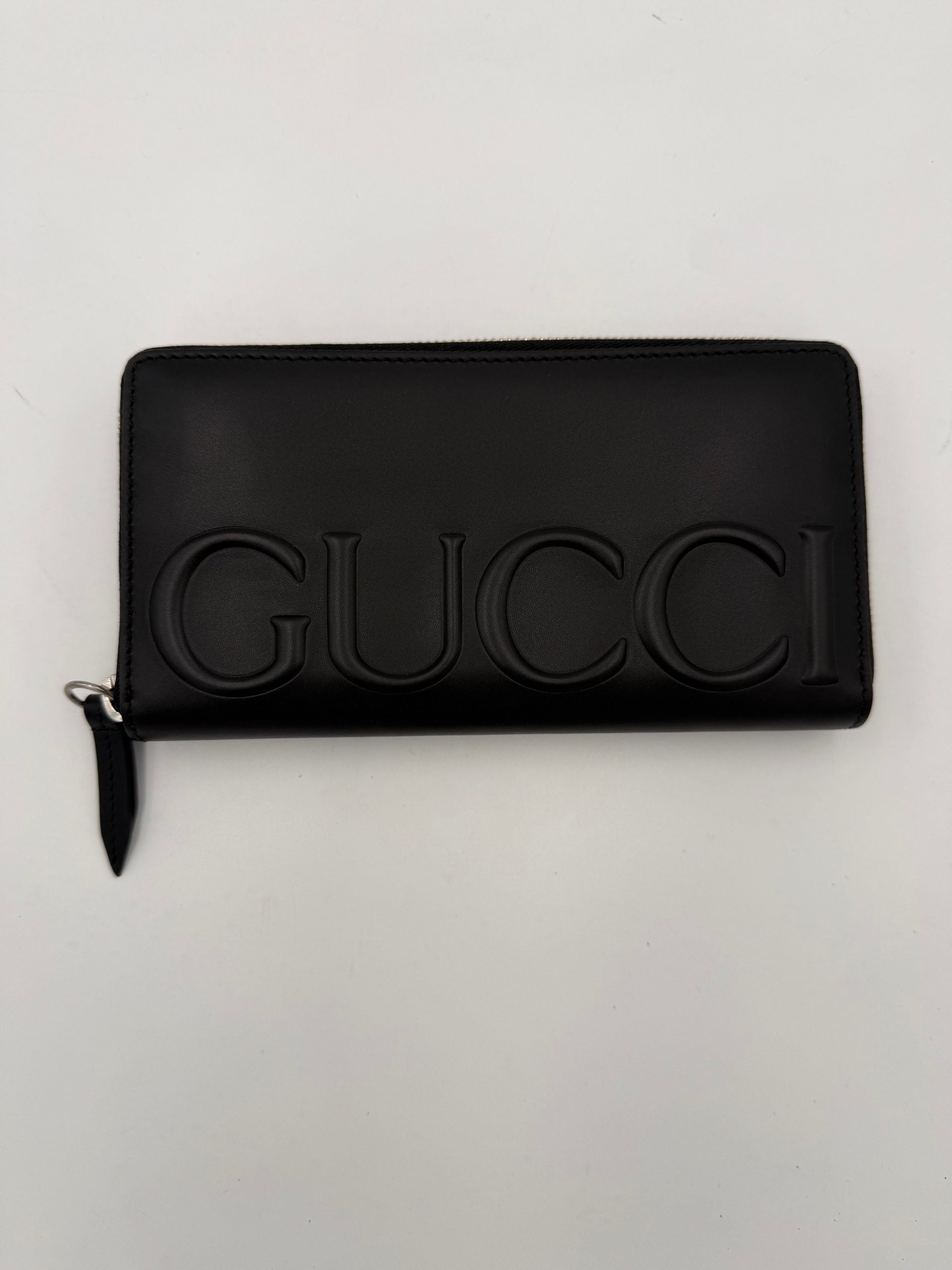 Gucci Gucci GUCCI Zip Black Front Logo Embossed  Wallet (Pre-Loved)