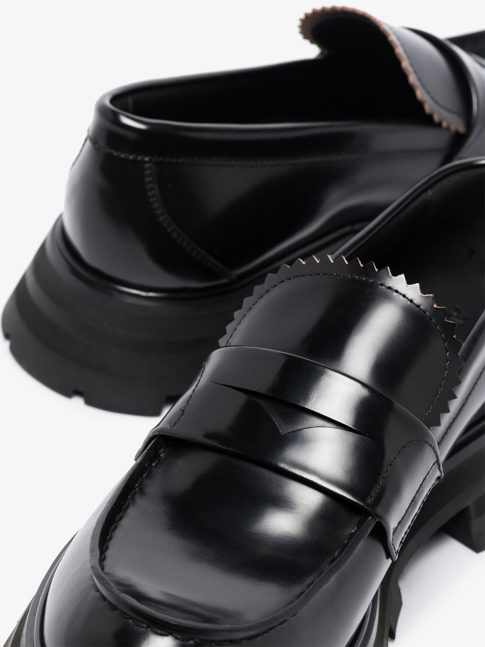 Alexander Mcqueen Women's Flat Shoes Black