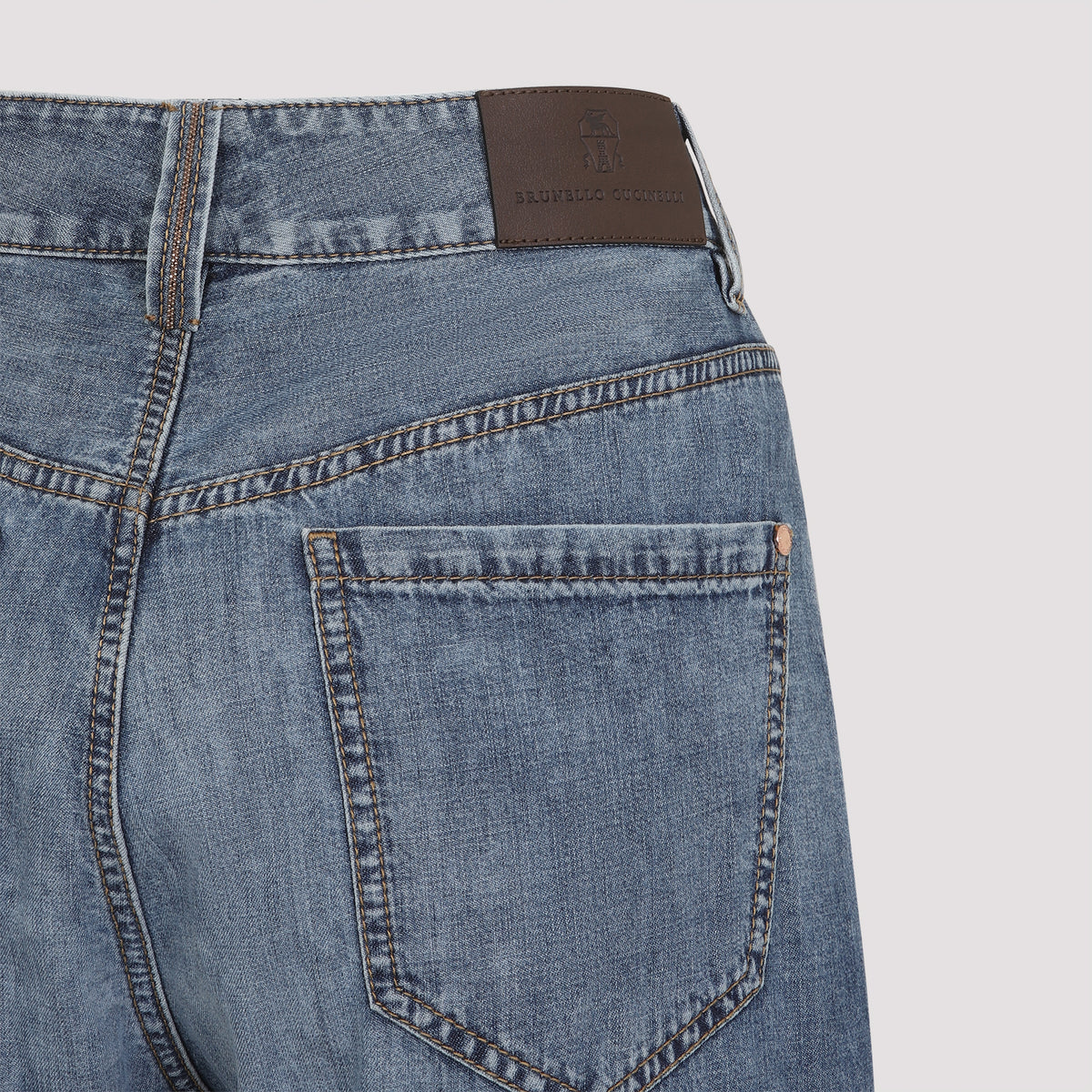 BRUNELLO CUCINELLI Lightweight Denim Contemporary Loose Jeans Women