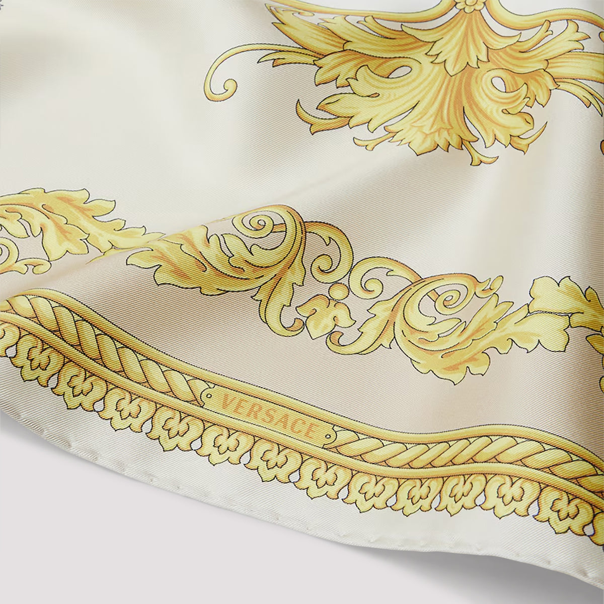 Versace Foulard 90X90 Women