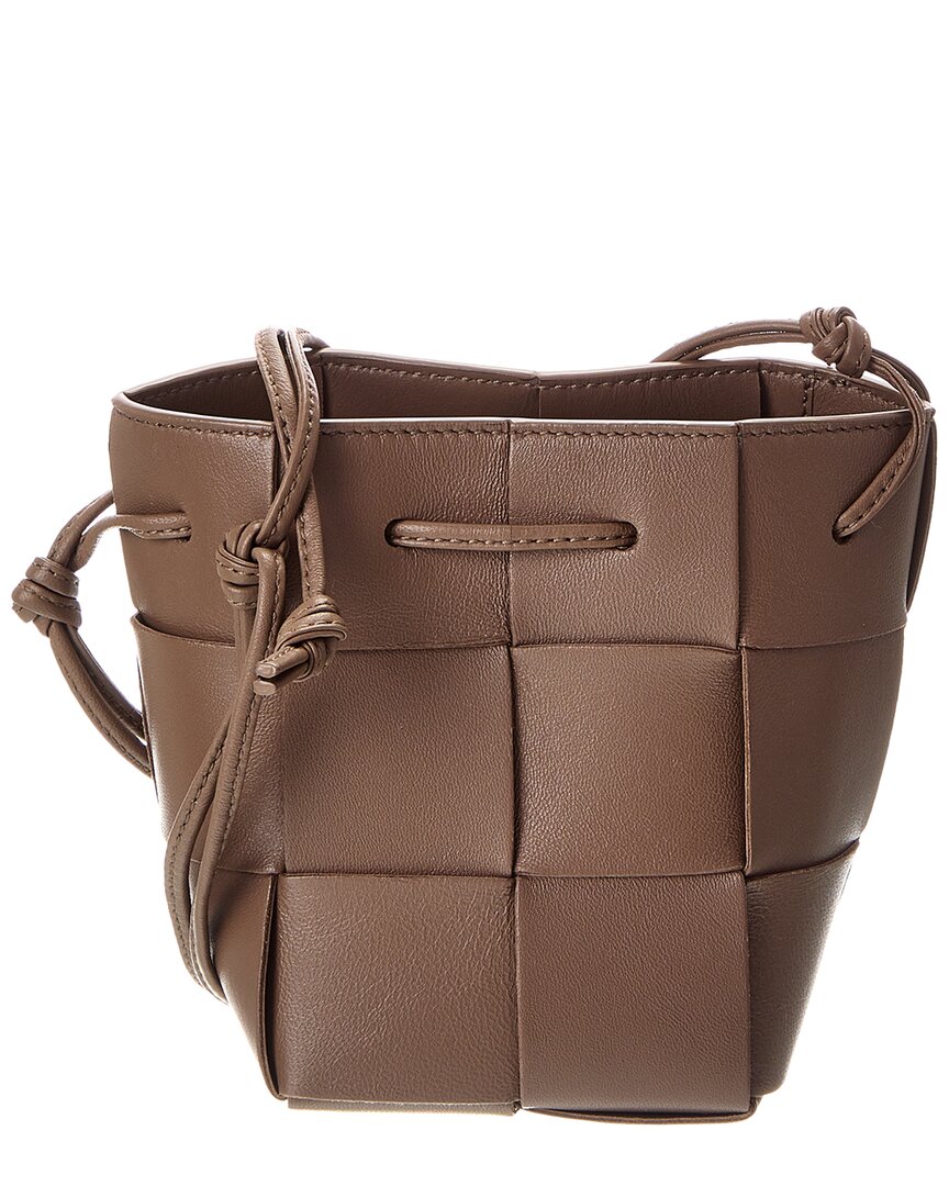 Bottega Veneta Cassette Mini Intrecciato Bucket Bag ONE SIZE Brown Multi
