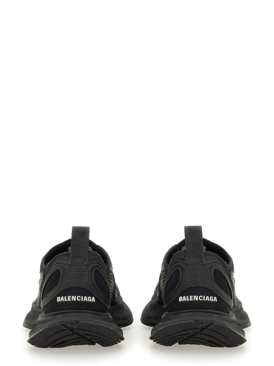Balenciaga Men "Circuit" Sneaker