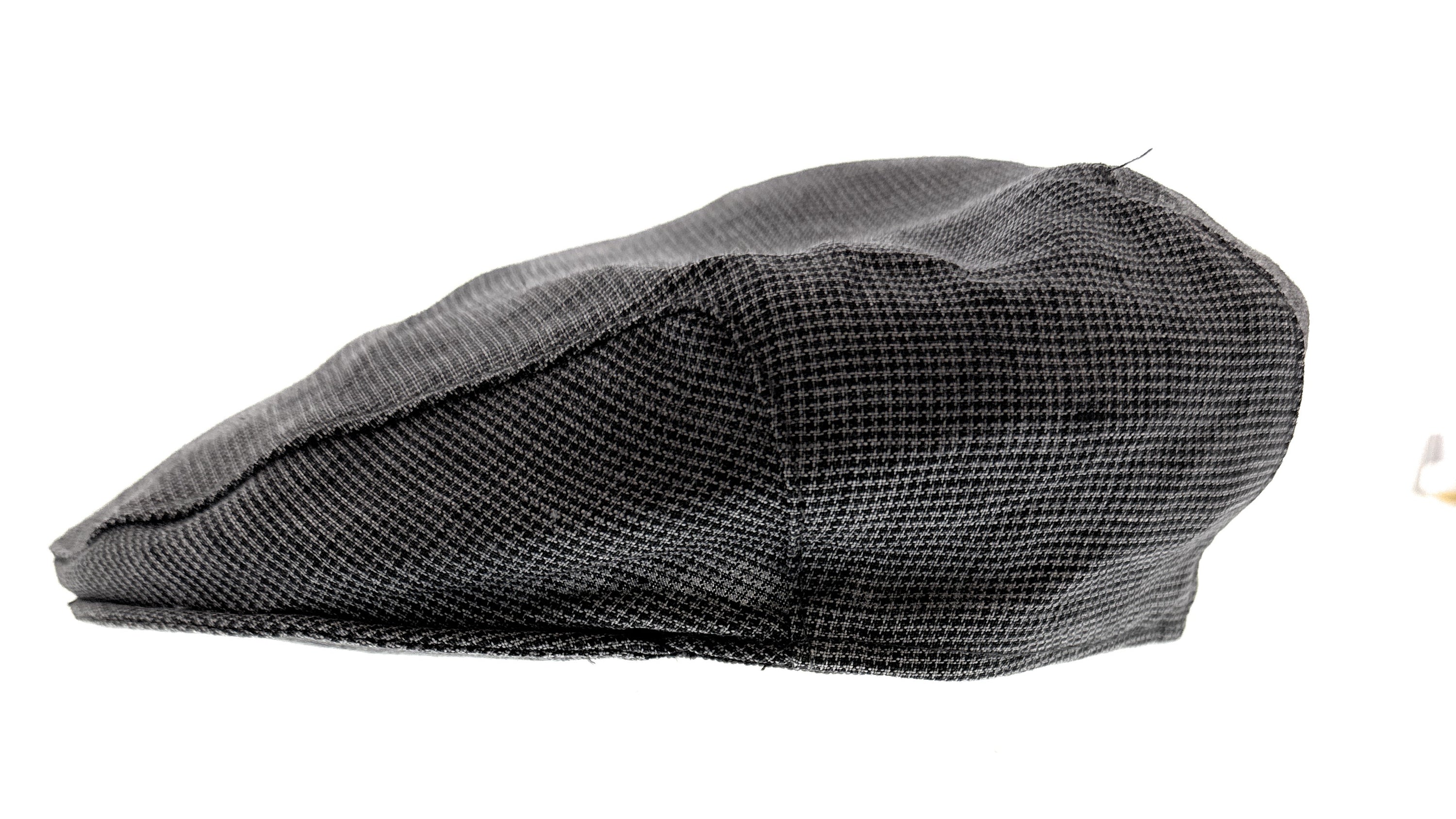 Dolce & Gabbana Men’s Grey Herringbone Flat Cap – Luxury Headwear