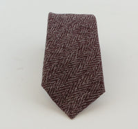 Emporio Armani Men's Blood Red Zigzag 66%%Inen 34%%Ilk Tie, 3"