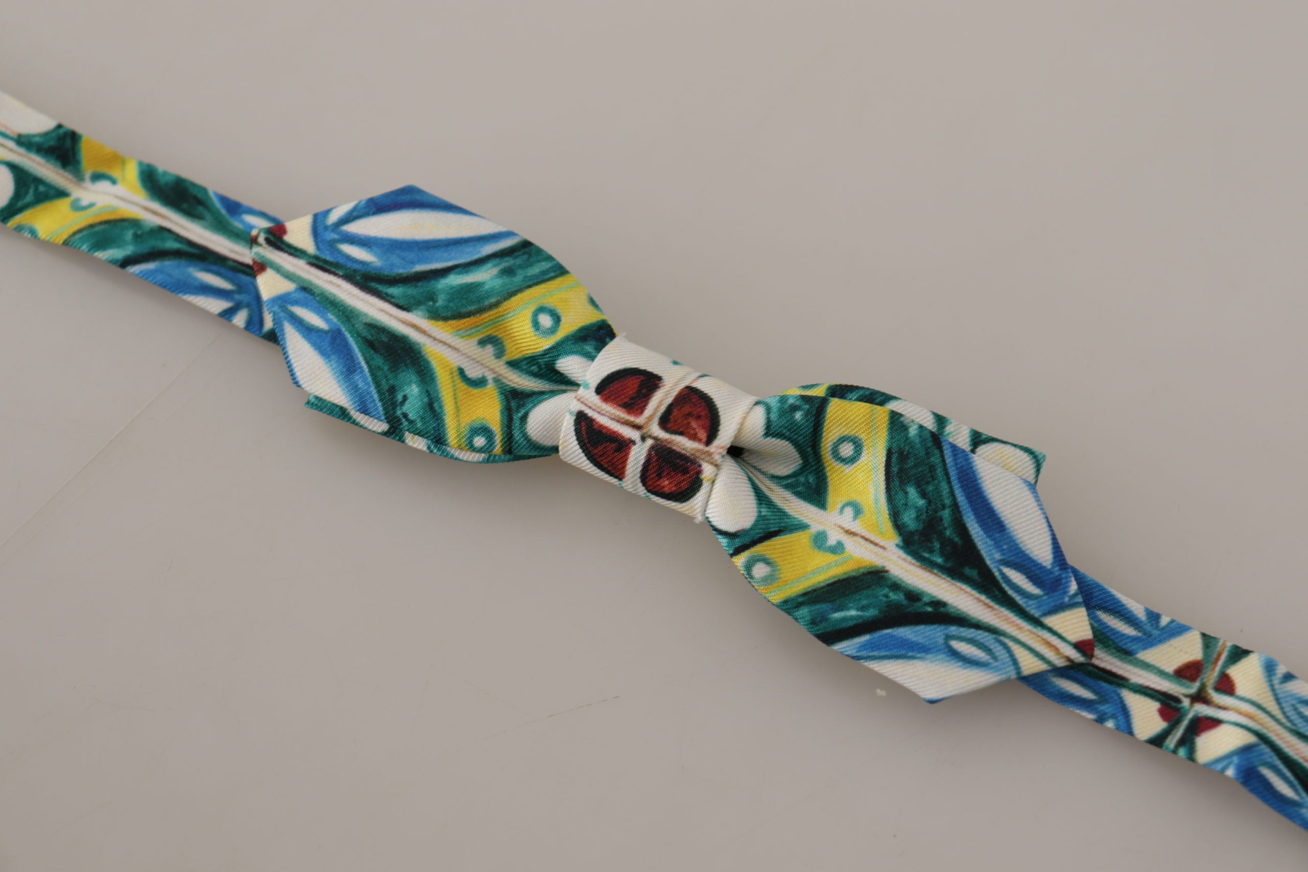 【関税＆送料込み】Dolce & Gabbana 'Maiolica' Print Tie Dolce & gabbana 'maiolica' print tie available on julian