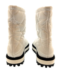 Dolce & Gabbana white Quilted Signature Winter Boots-35