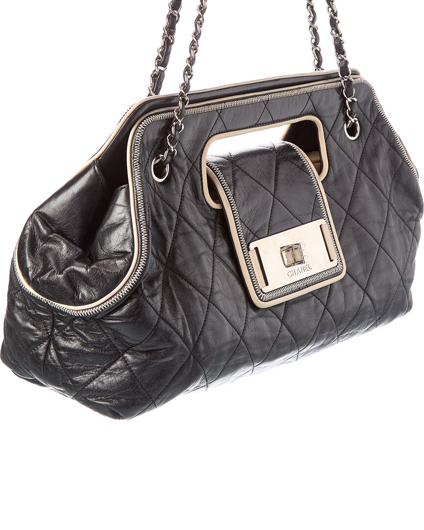 Pre-Owned Chanel Black Lambskin Chain Shoulder Bag (Authentic Pre-Loved)