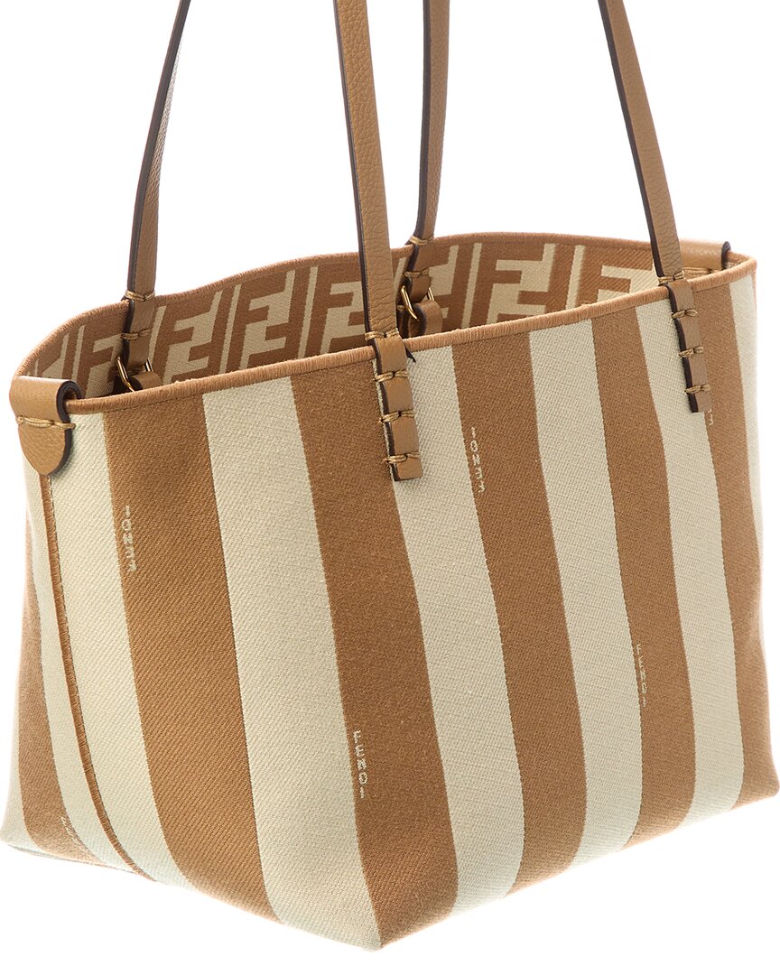 トートバッグ FENDI ROLL MINI TOTE BAG IN GRAINY LEATHER FENDI Mini Roll Tote Bag | Brown | FARFETCH